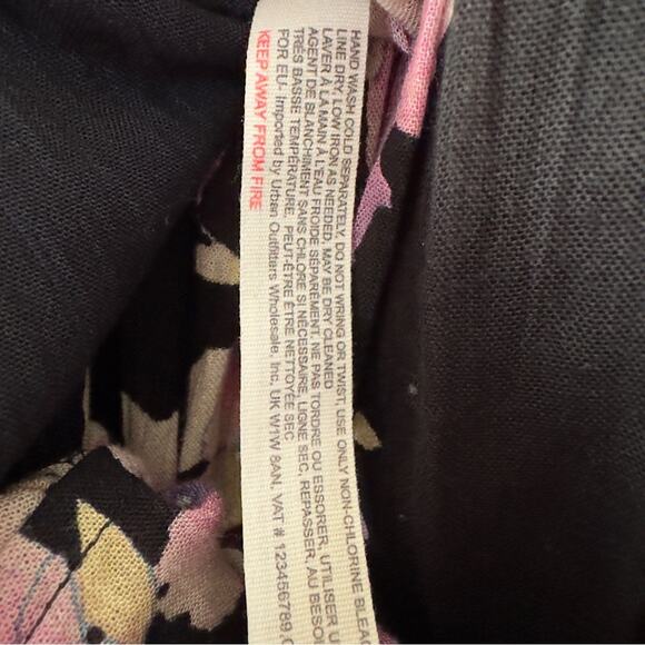 Free People Intimately Floral Maxi Dress Smocked Bodice Tie Bow Spaghetti Straps - Picture 10 of 11